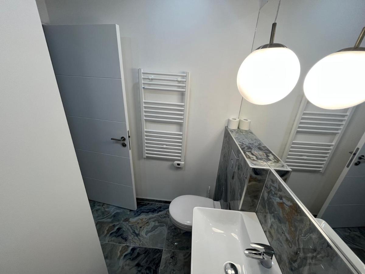 Appartement Luxe Jaune Сент Етиен Екстериор снимка