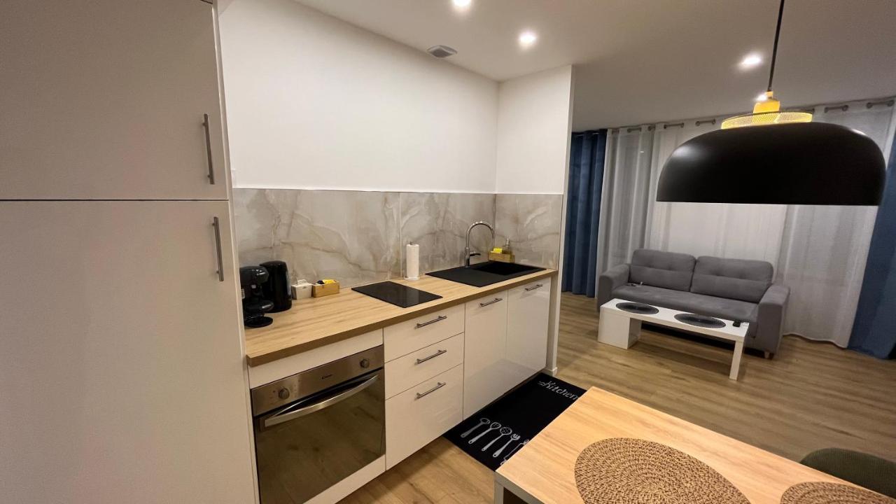 Appartement Luxe Jaune Сент Етиен Екстериор снимка